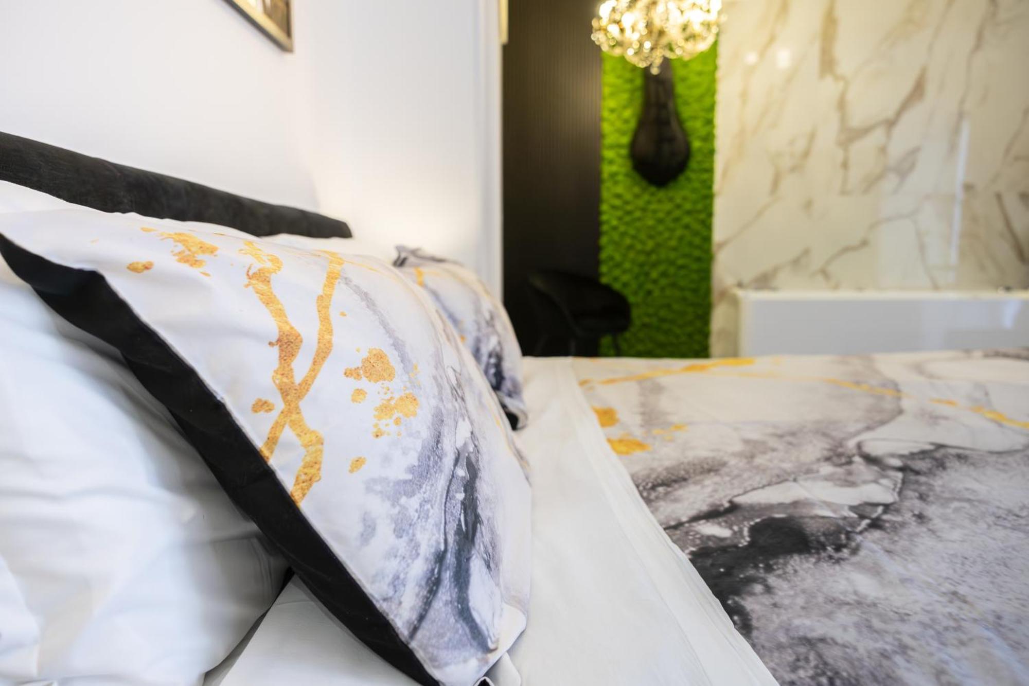 Adamas Apartment , Rooms And Suite Trapani Dış mekan fotoğraf