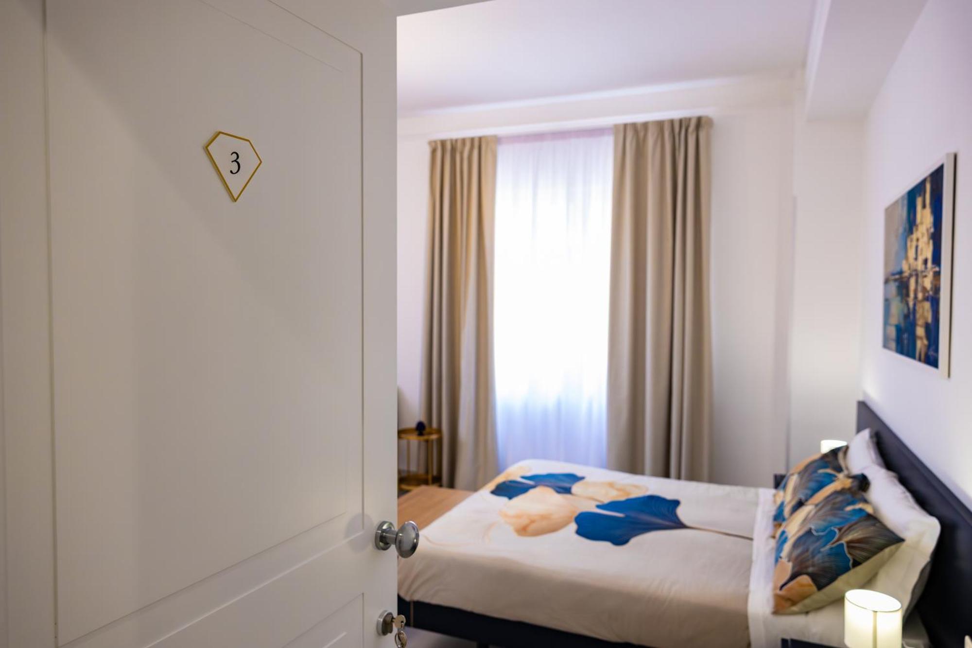 Adamas Apartment , Rooms And Suite Trapani Dış mekan fotoğraf